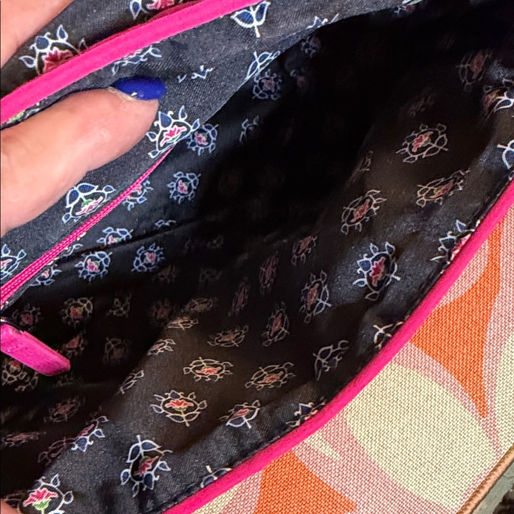 Vera Bradley Bright Pink Quilted Crossbody Bag - Picture 4 of 7
